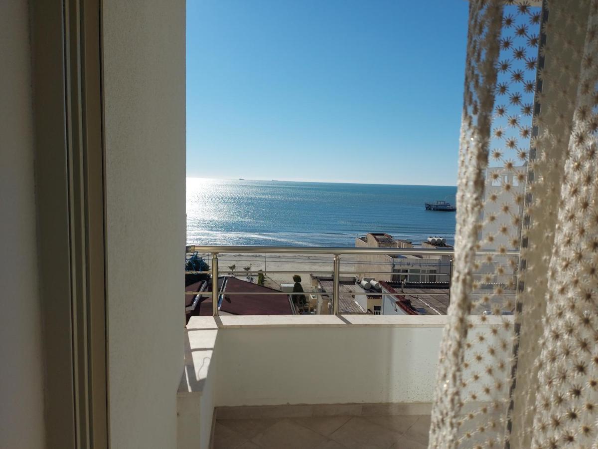 Bral Apartment 7 - Two-Bedroom With Seaview Durrës Buitenkant foto